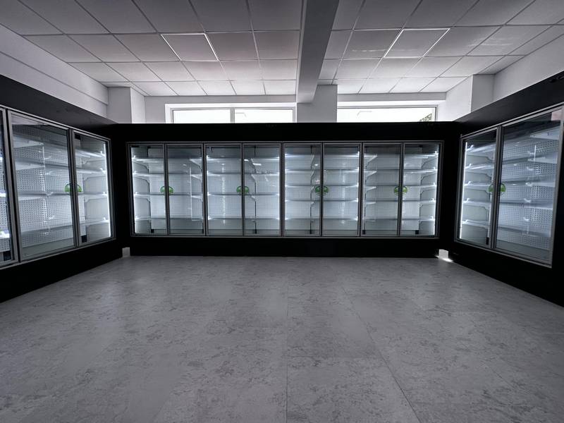 Vitrine frigorifice verticale refrigerare si congelare